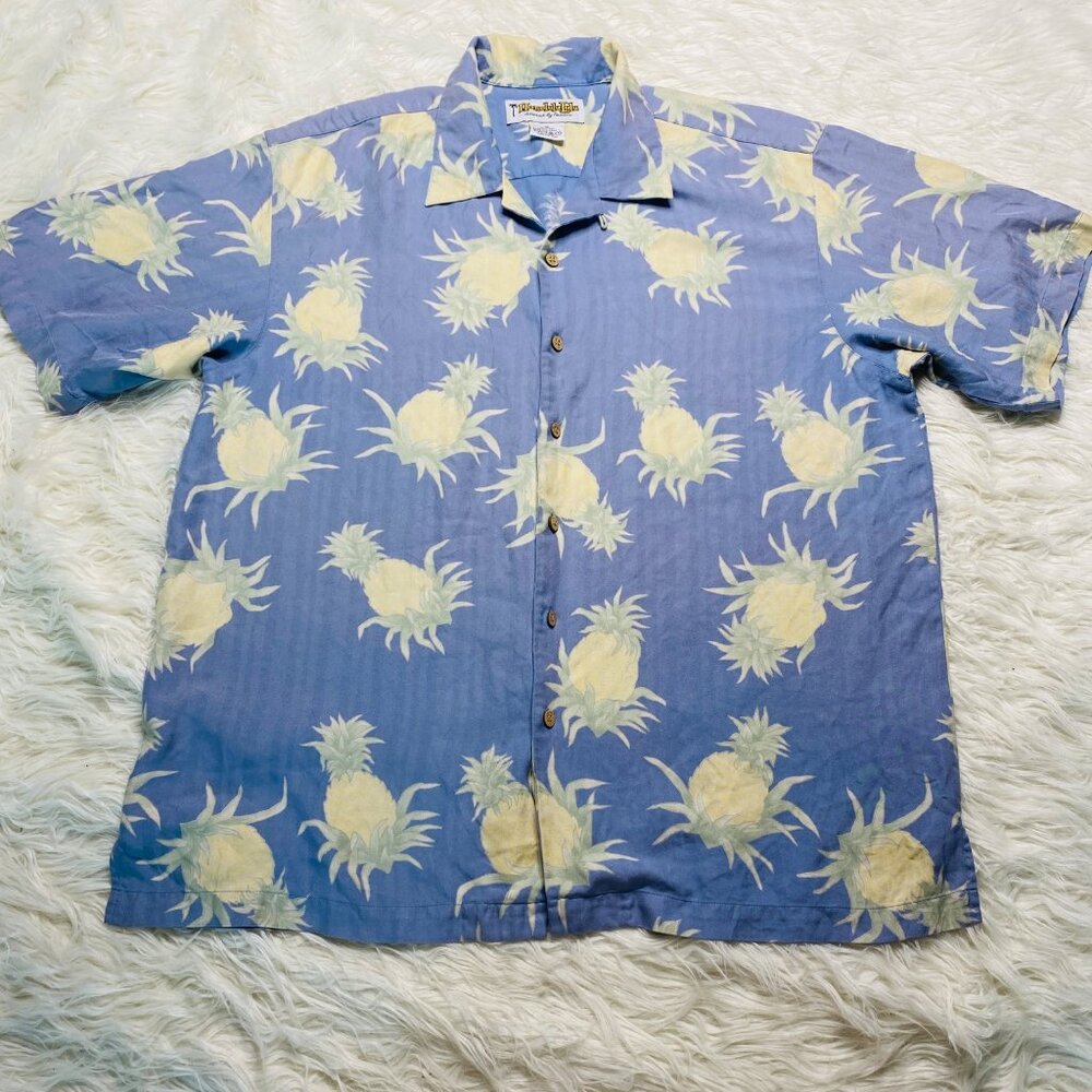 Honolulu Lulu Hawaiian Shirt Mens XL Silk Wooden Buttons Pinapple Paradise